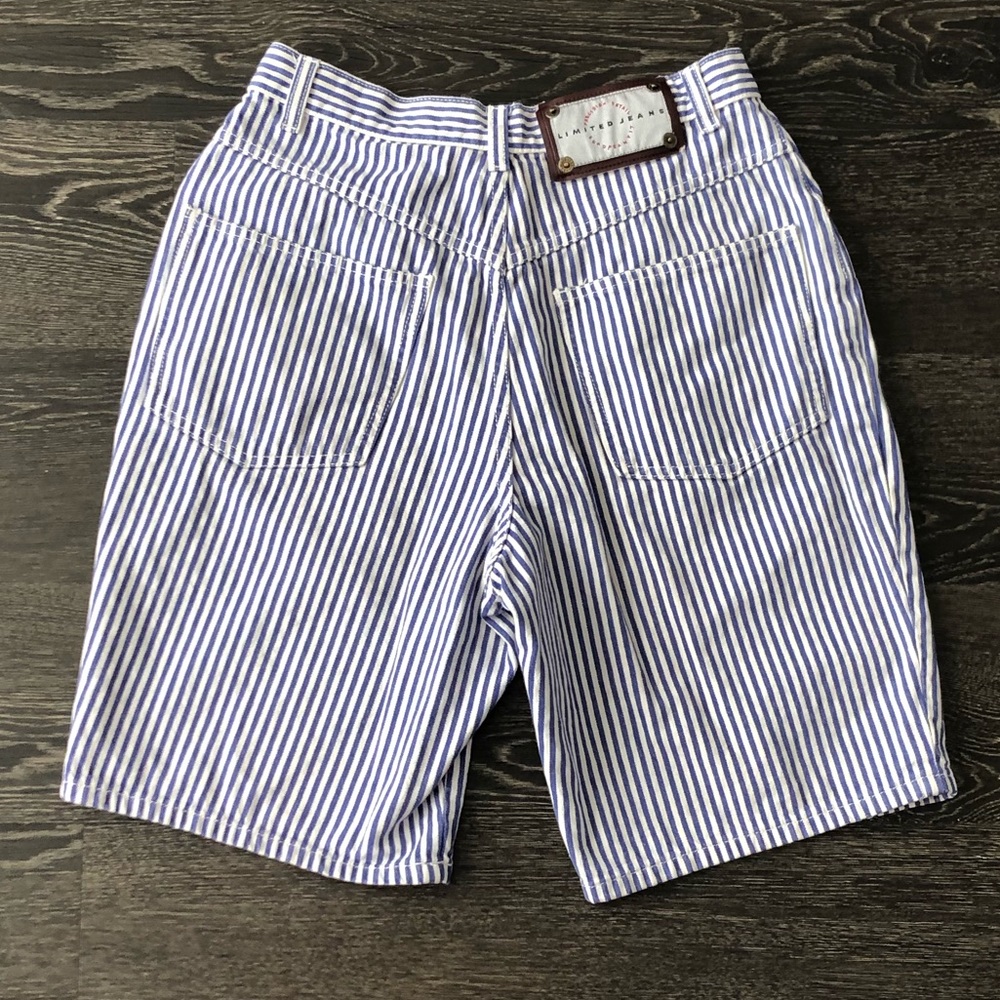 Vintage Limited Mom Shorts